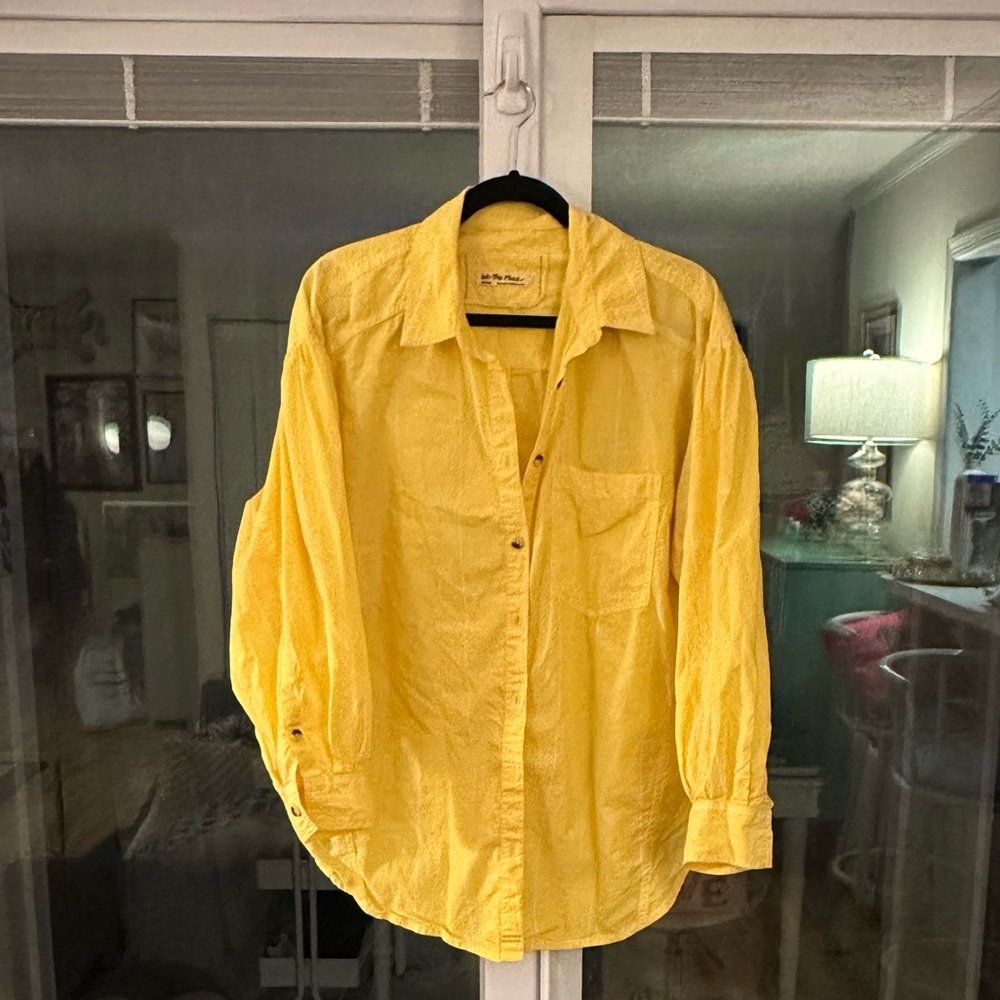 Free People button up blouse with bubble sleeve detail